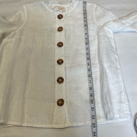 Sezane Linen Ruffled White Button-Up Blouse with Big Brown Buttons Size 36 - Picture 9 of 13